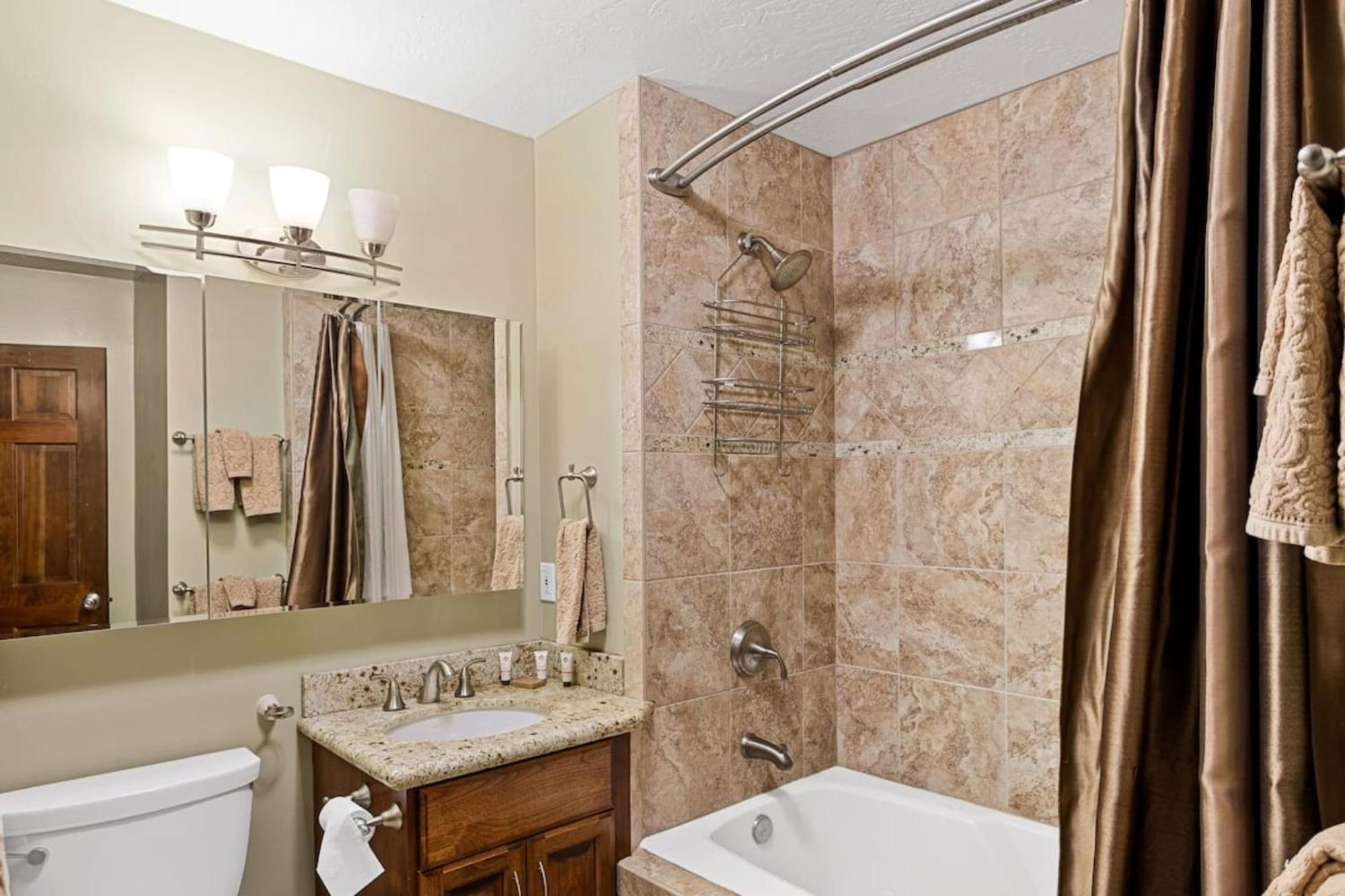 Sutter Ln By Avantstay Beautifully Remodeled Kitchen,4Cabin-Chic Bedrooms Blue Jay Luaran gambar